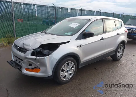 2016 Ford Escape S z USA, uszkodzony, nr VIN 1FMCU0F74GUC18642